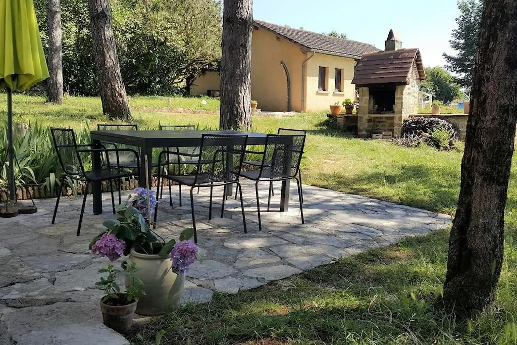 Grande Maison Quercynoise Avec Piscine Figeac 0*,  Γαλλία